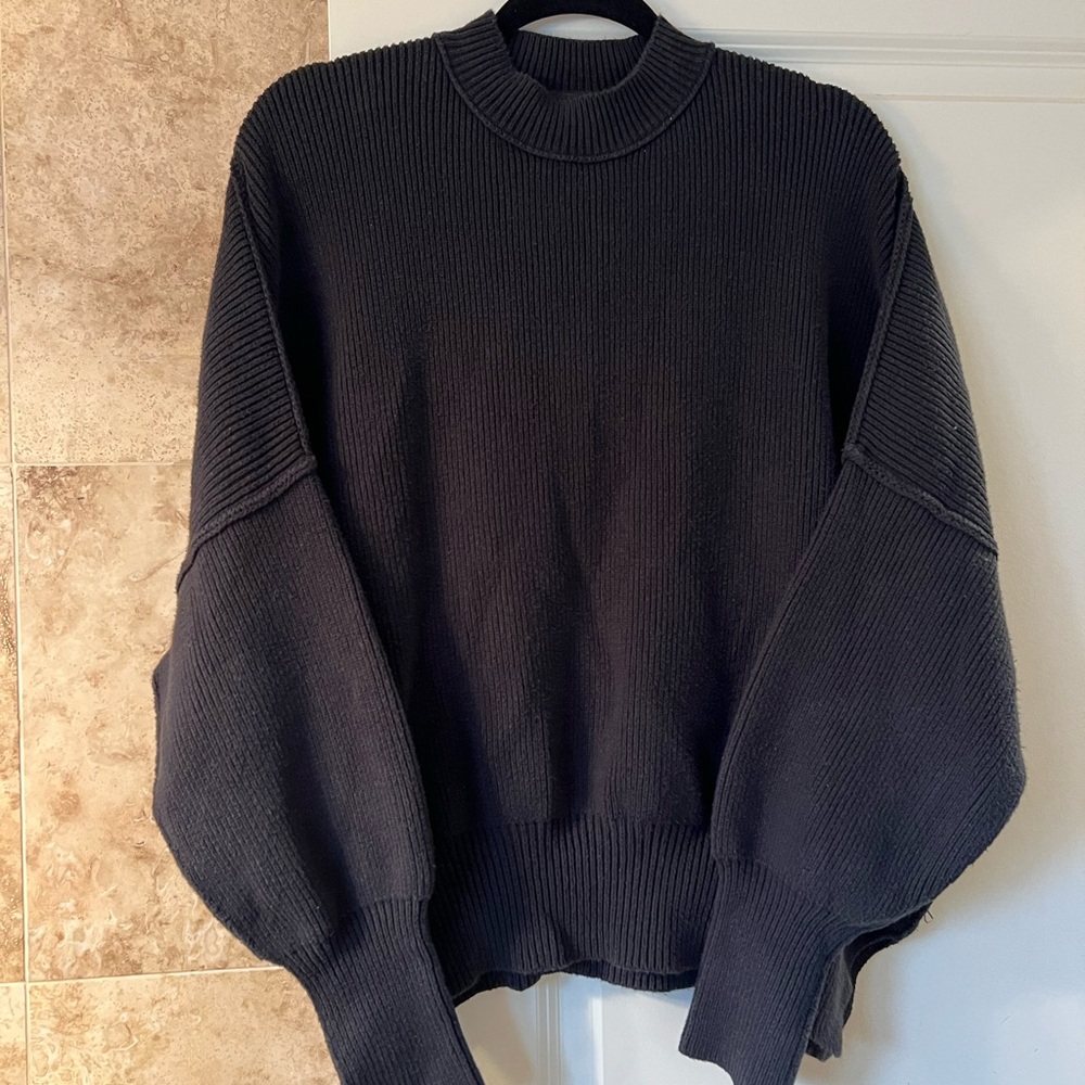 Free People black Sweater